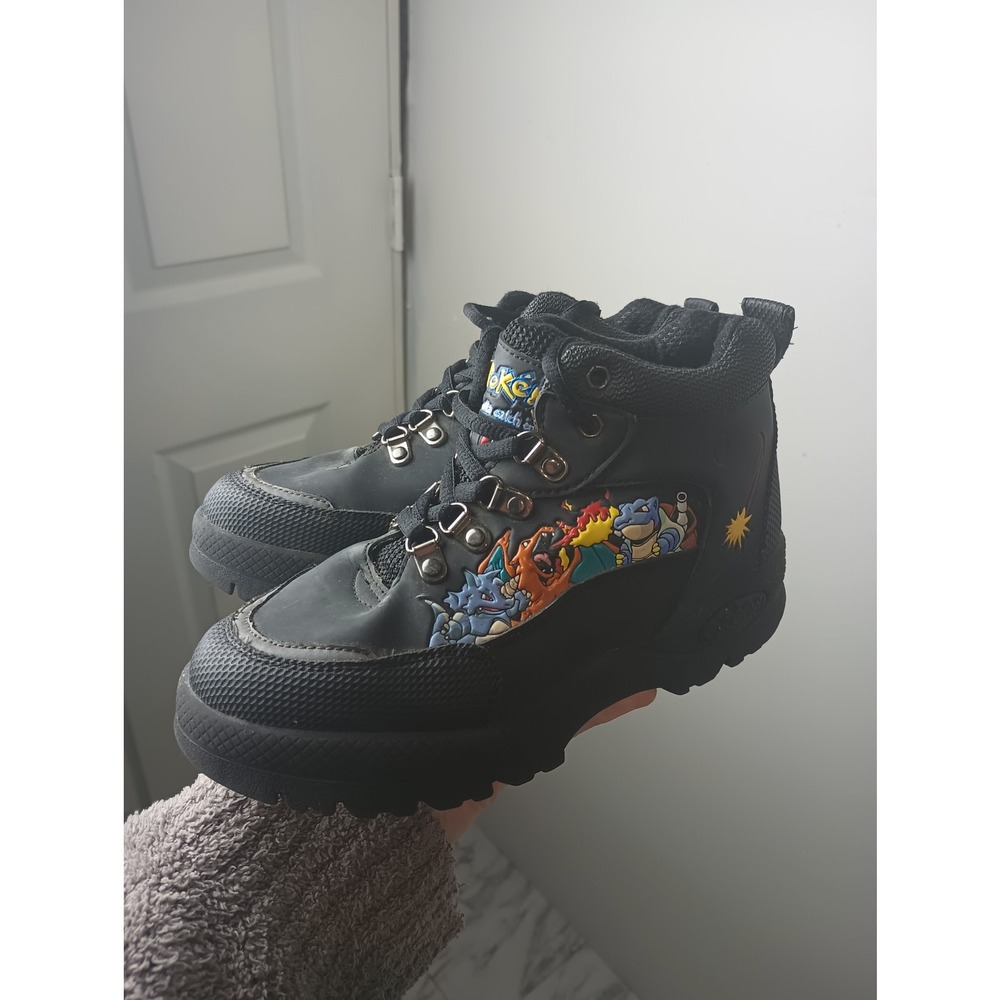 Rare Vintage Nintendo 2000 Pokemon Black High Top Sneakers Kids Size 2